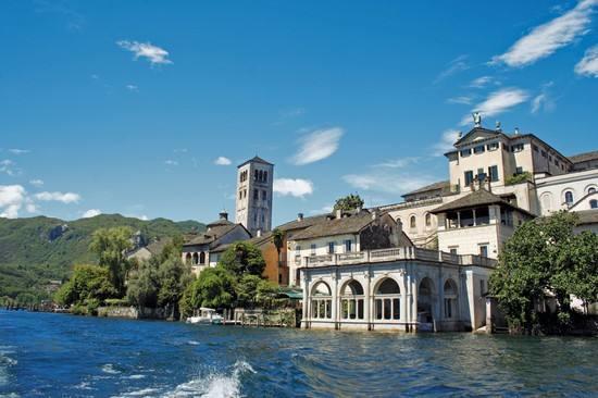 فندق Centro Di Spiritualita Maria Candida Armeno المظهر الخارجي الصورة